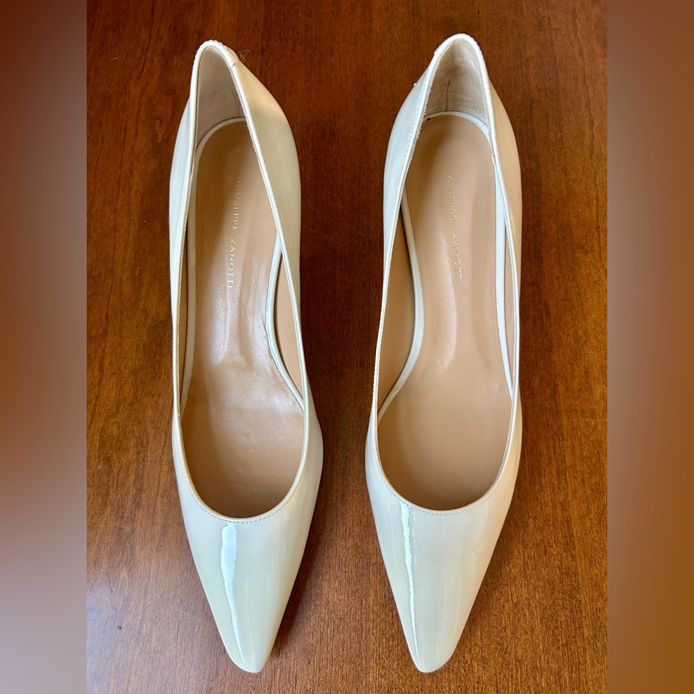 Giuseppe Zanotti Women’s Ivory Patent Leather Pointed Heels Size41/US10-NWOB - Picture 14 of 16